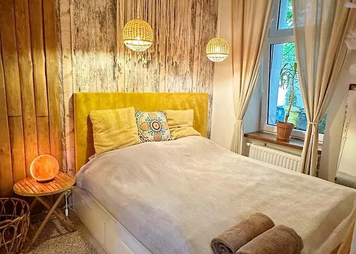 Slovak Center * קטוביץ